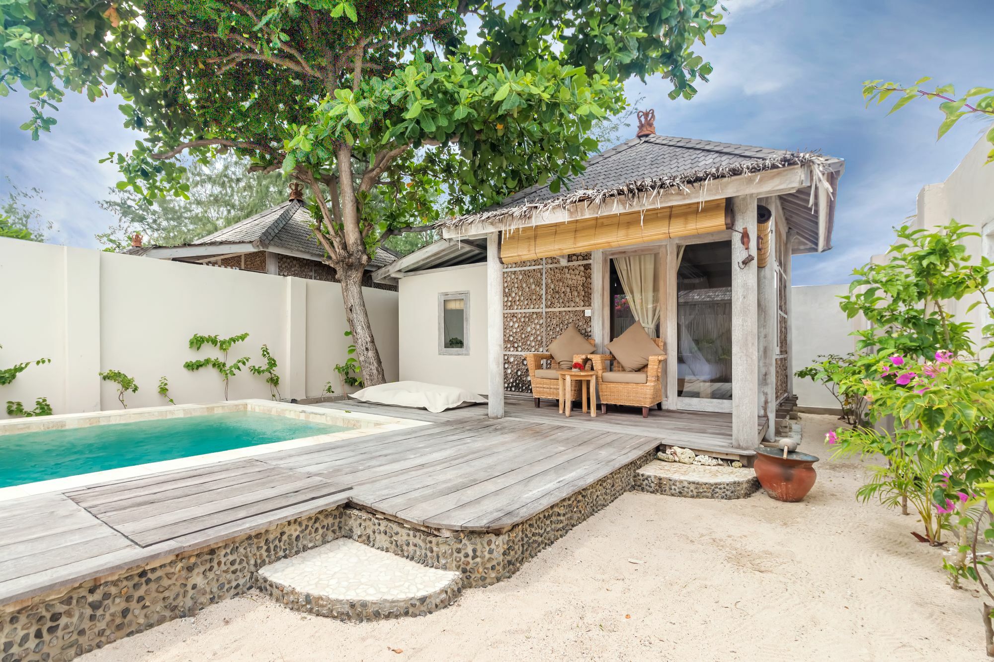 Avia Villa Resort Gili Meno Exterior photo