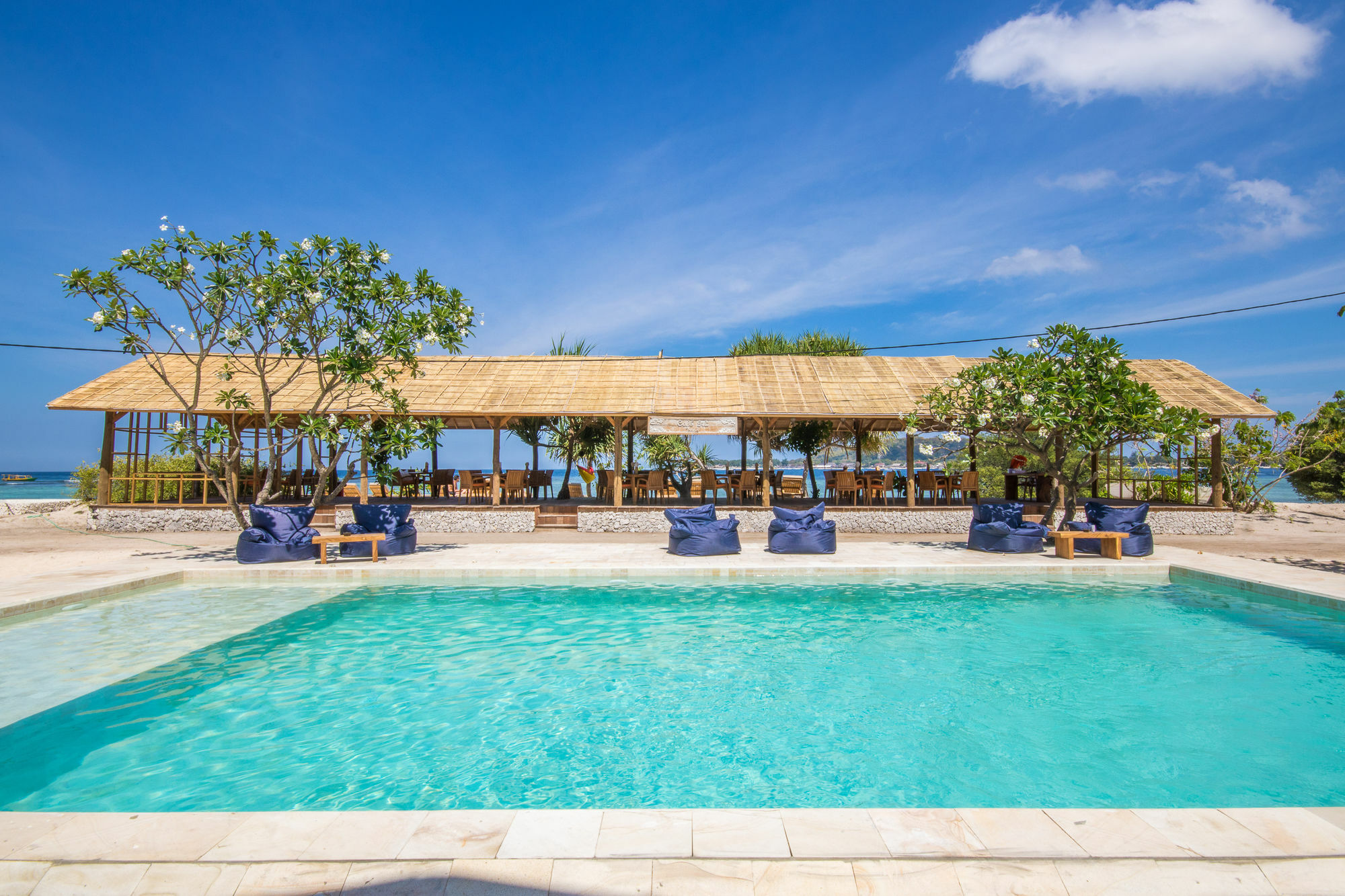 Avia Villa Resort Gili Meno Exterior photo